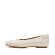 DELICATO High-Cut Soft-Leather Ballet Flats