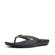 IQUSHION Mens Textured-Strap Flip-Flops