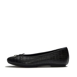 DELICATO Crocodile Ballerinas - All Black