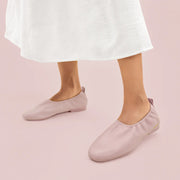 DELICATO X PANTONE Poise Leather Ballerinas