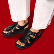 GEN-FF X KEITH HARING Fisherman Sandals