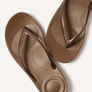 iQUSHION Ergonomic Flip-Flops