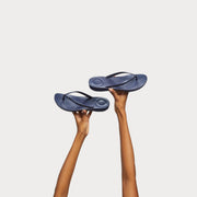 IQUSHION Ergonomic Flip-Flops