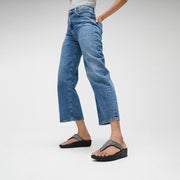 LULU Maxi-Crystal Toe-Post Sandals