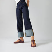 FitFlop x Song Hye Kyo <br>LULU Chunky-Snaffle Leather Toe-Post Sandals