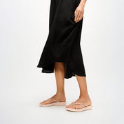 IQUSHION Multi-Crystal Ergonomic Flip-Flops